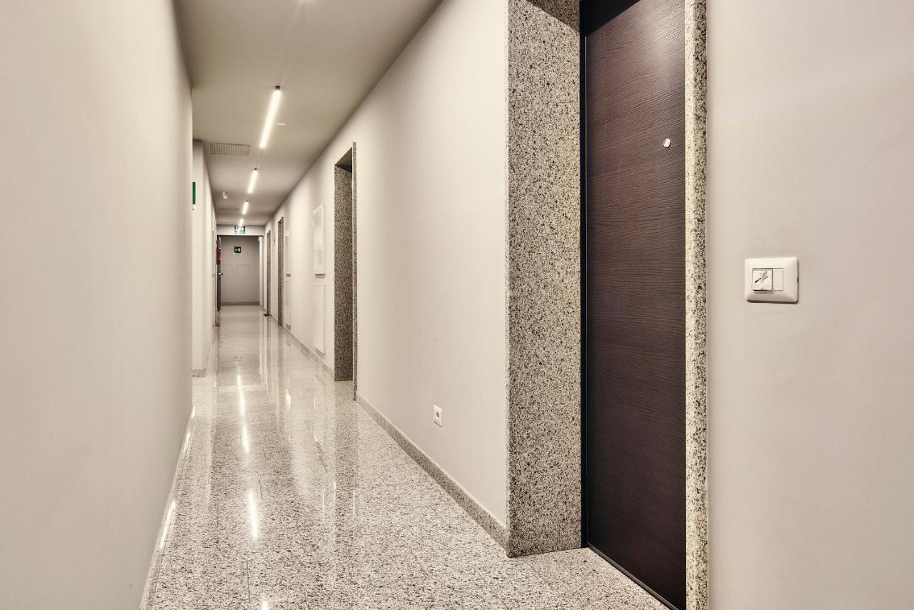 Monviso Modern - Exclusive Apartment 米兰 外观 照片